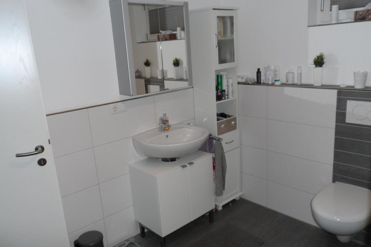 Peter'S Ferienwohnung Im Souterrain Neuried  Exteriör bild